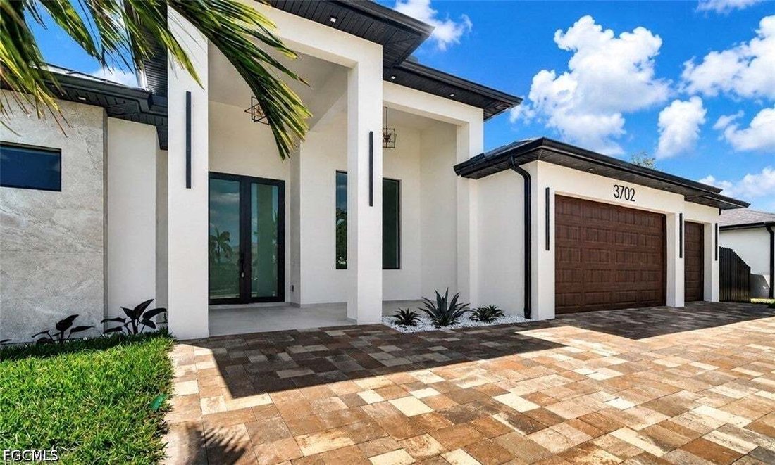 House in Cape Coral, Florida, United States 2 - 18694721