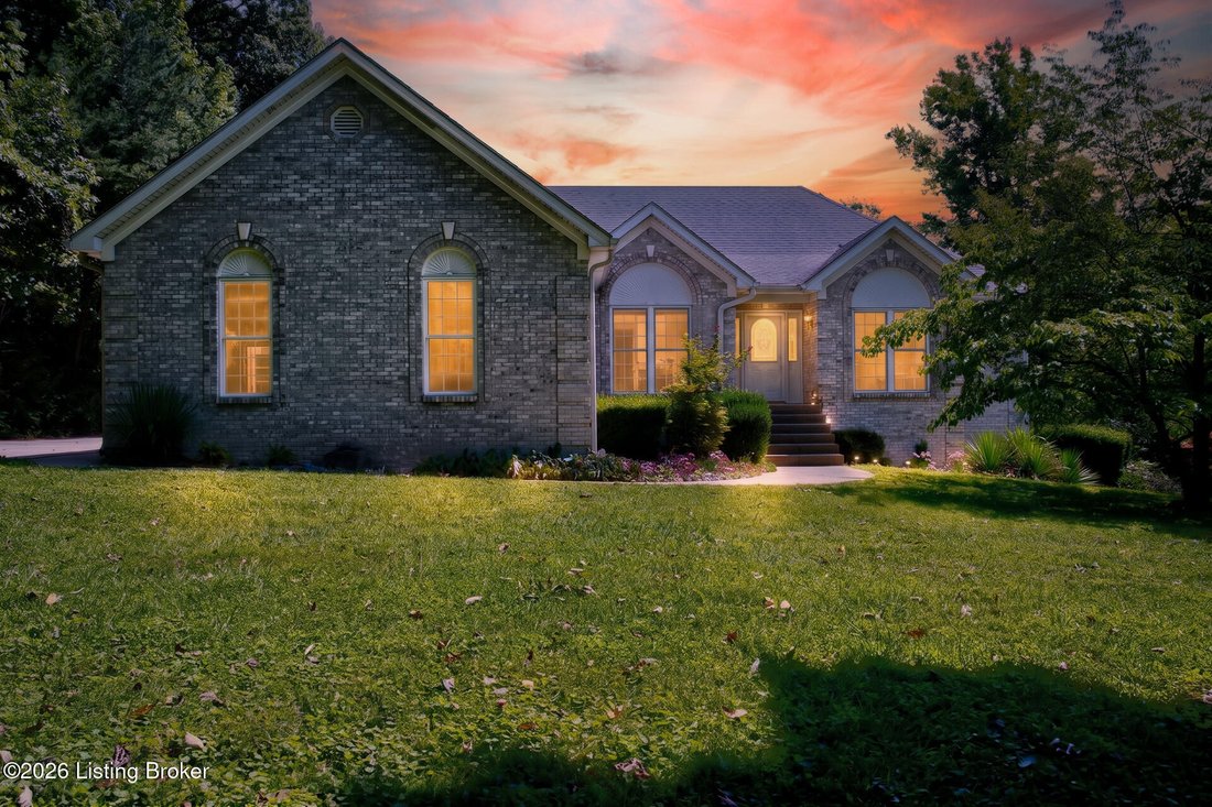 House in Shepherdsville, Kentucky, United States 1 - 18695274