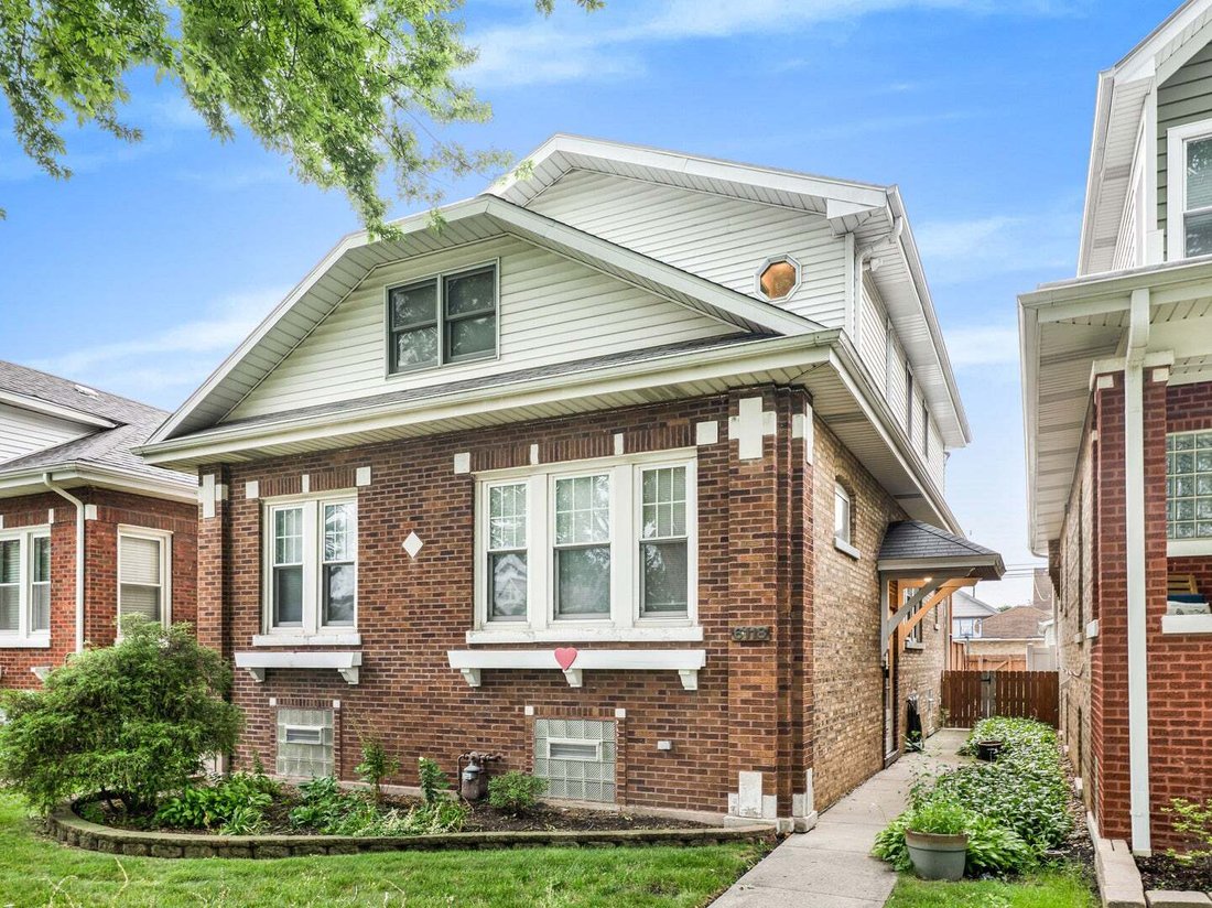 House in Chicago, Illinois, United States 3 - 18695112