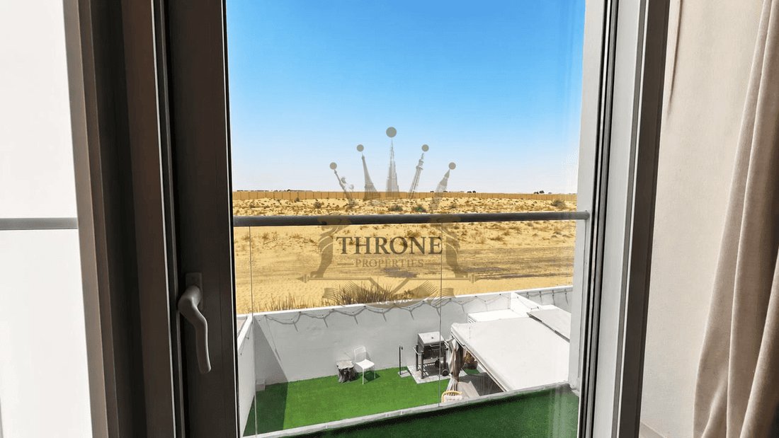 Townhouse in Damac Hills 2, Dubai, United Arab Emirates 3 - 18694684