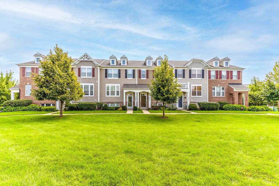 Townhouse in Glenview, Illinois, United States 1 - 18695037
