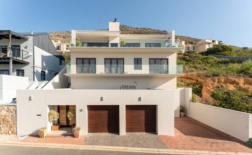 House in Simon's Town, South Peninsula, Cape Town 1