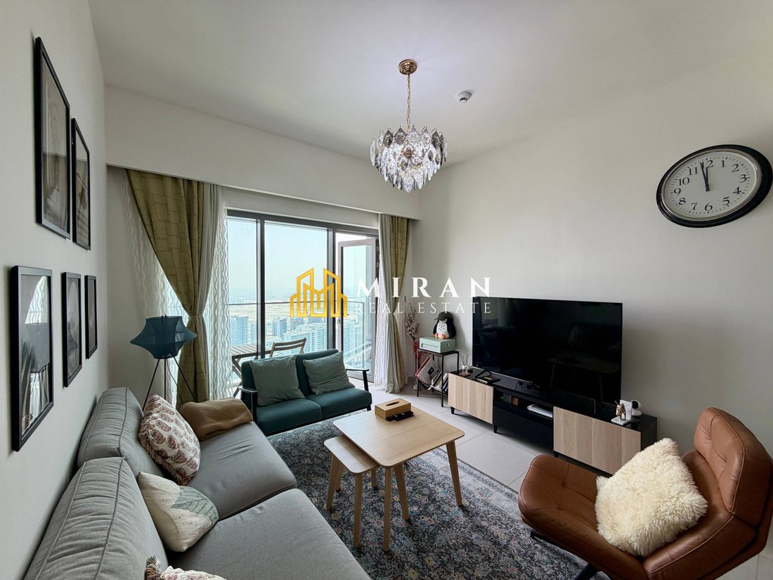 Apartment in Downtown Dubai, Dubai, United Arab Emirates 2 - 18694730