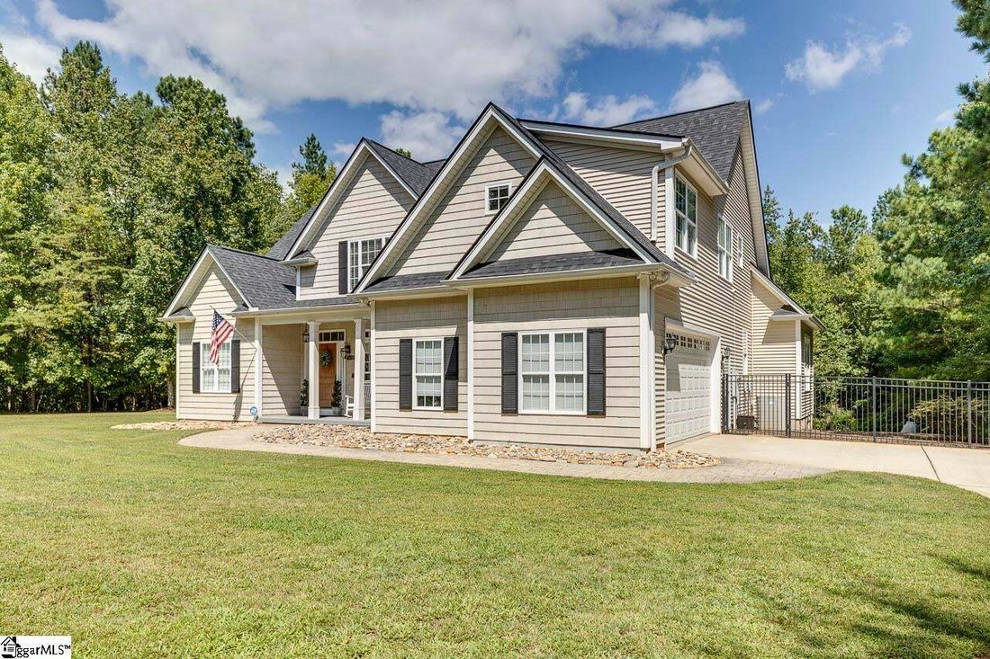 House in Landrum, South Carolina, United States 3 - 18694301