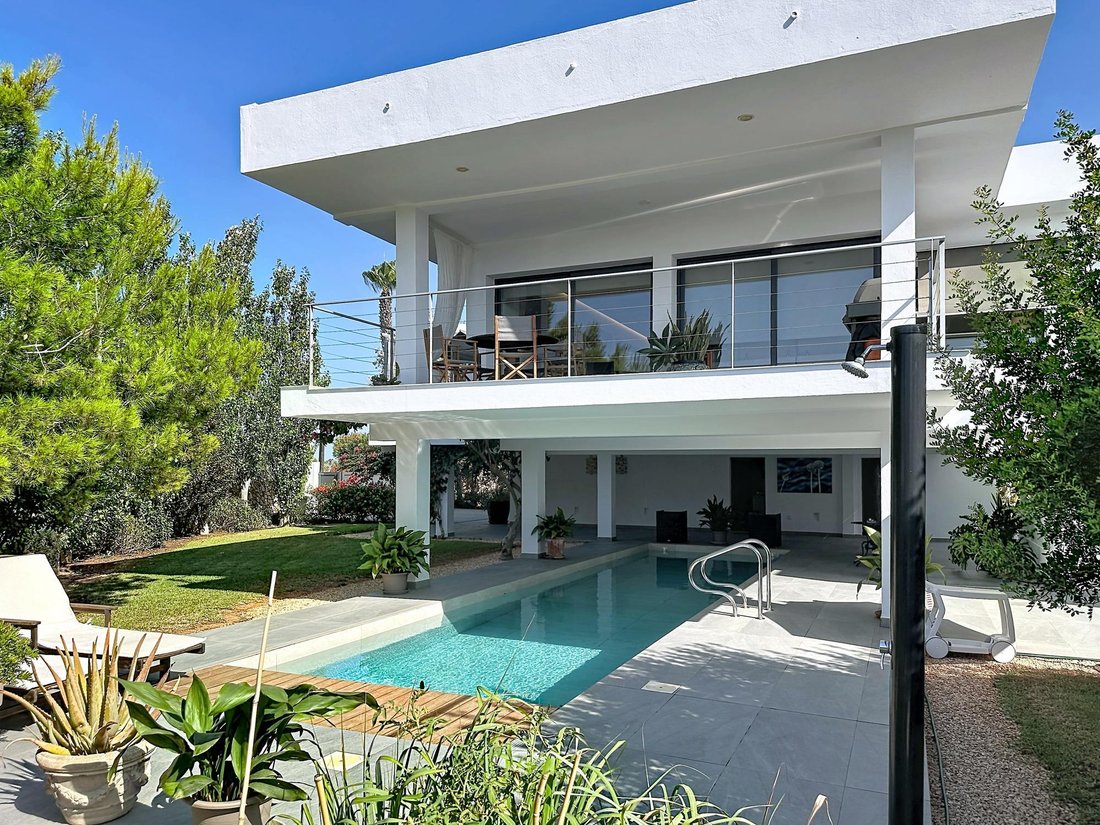 Villa in Ciutadella de Menorca, Balearic Islands, Spain 2 - 18695012