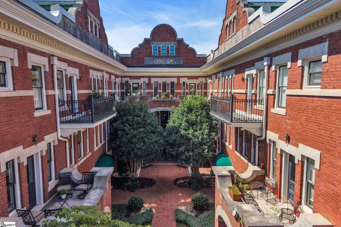 Condo in Greenville, South Carolina, United States 1 - 18694290