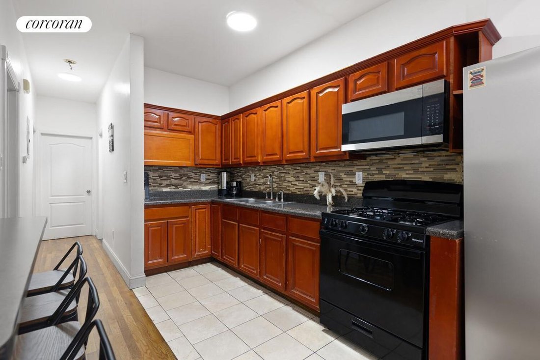 Condo in New York, New York, United States 2 - 16613829