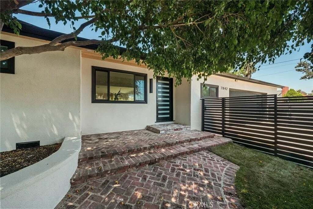 House in Los Angeles, California, United States 3 - 18695382