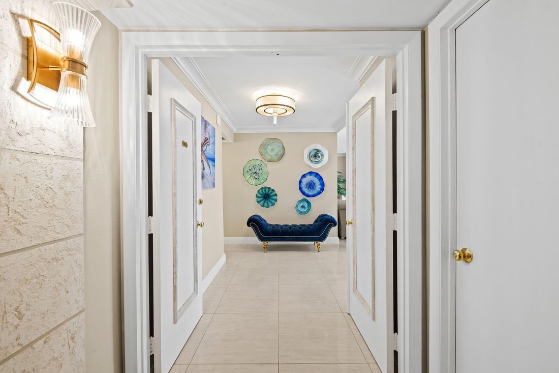 Condo in Fort Lauderdale, Florida, United States 3 - 18695510