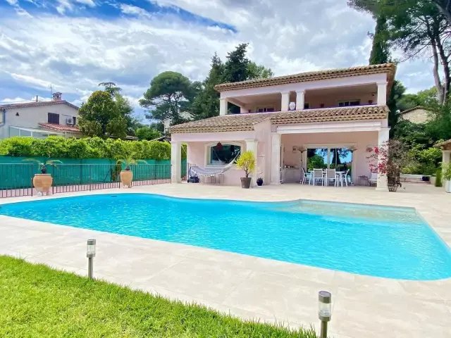 Villa in Maurice Jeanpierre, Le Cannet, France 3 - 16886806
