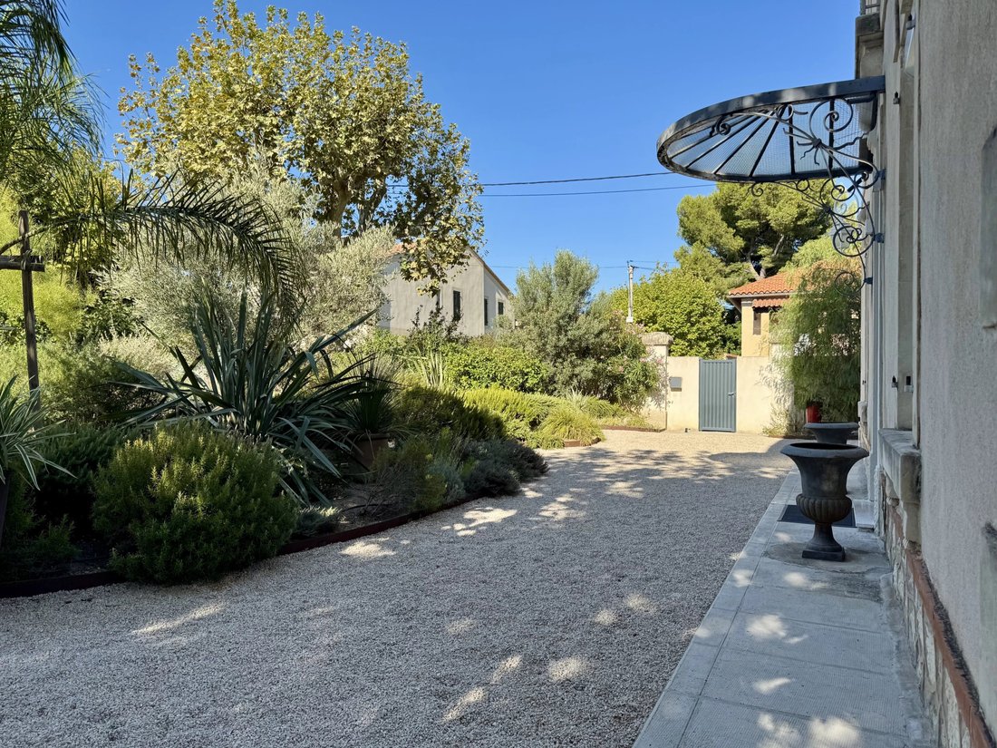 Country House in Mazargues, Marseille, Provence-Alpes-Côte d'Azur 5 - 18695581