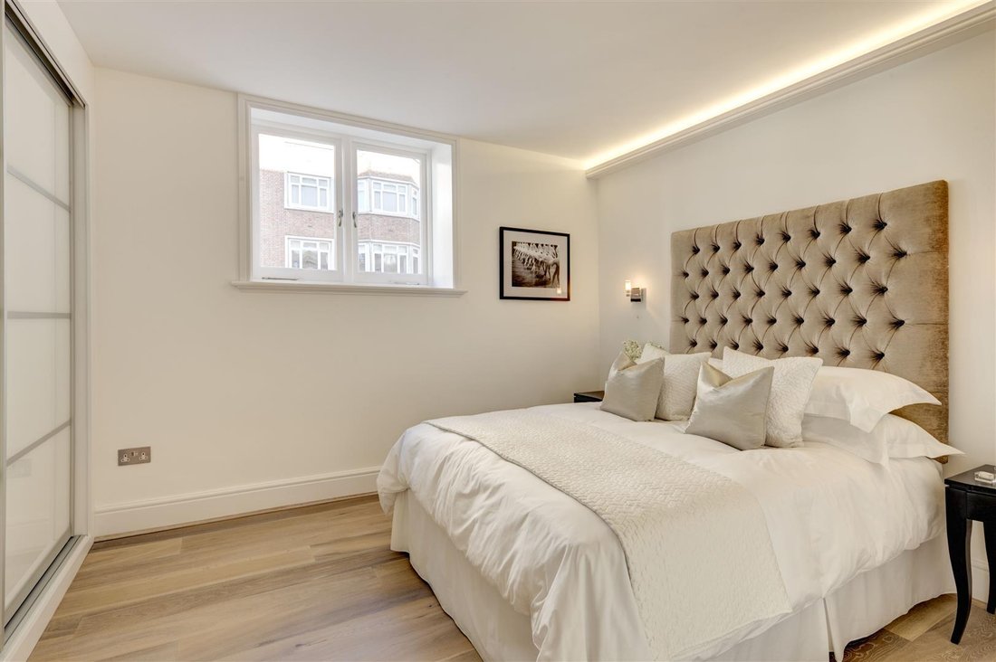 Apartment in Knightsbridge, Kensington And Chelsea, England 5 - 18695851