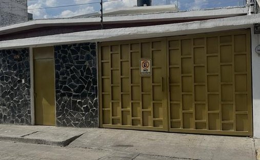 House in León, Guanajuato, Mexico 1