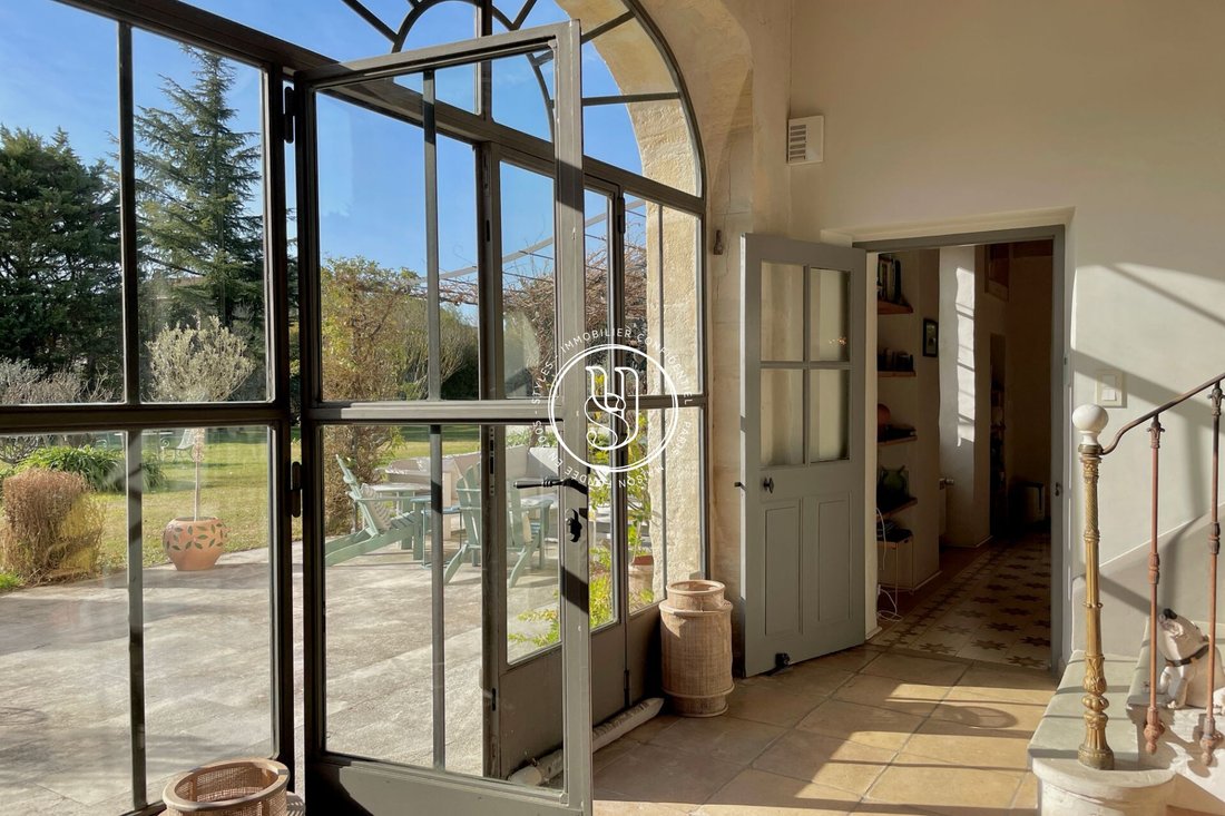Villa in Saint-Rémy-de-Provence, Provence-Alpes-Côte d'Azur, France 3 - 18695913