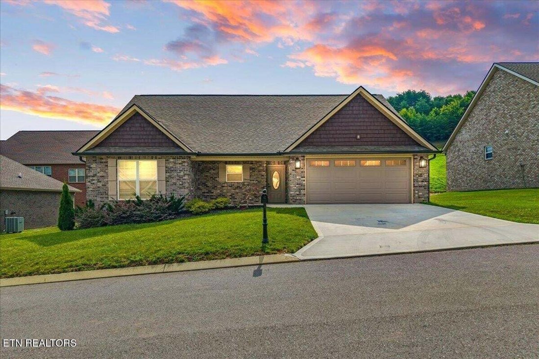 House in Maryville, Tennessee, United States 2 - 18695470