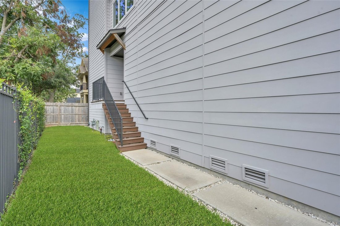 Townhouse in Houston, Texas, United States 4 - 18695453