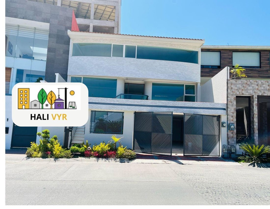 Condo in Naucalpan de Juárez, State of Mexico, Mexico 1 - 18695670