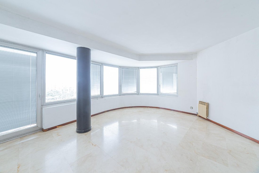 Apartment in Eixample, Barcelona, Spain 5 - 18301295