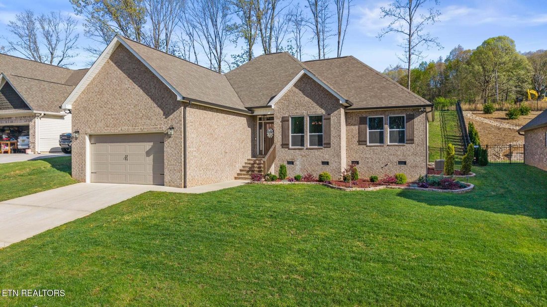 House in Lenoir City, Tennessee, United States 1 - 18695490