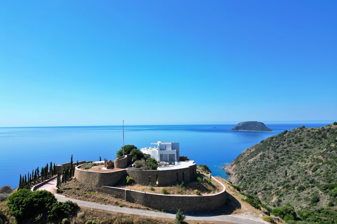 Villa in Koroni Municipal Unit, Peloponnese, Western Greece and the Ionian, Greece 3 - 18695695