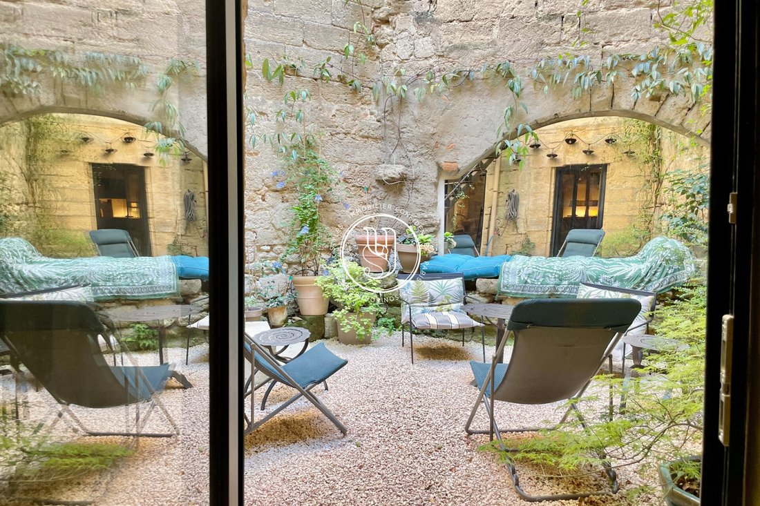 Villa in Uzès, Occitania, France 3 - 18695937