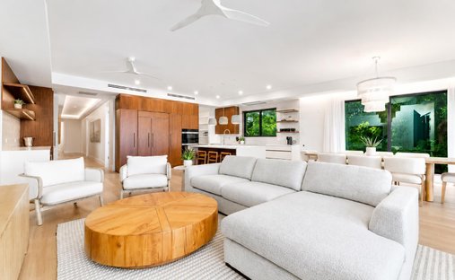 Apartment in West Bay, West Bay, Cayman Islands 1