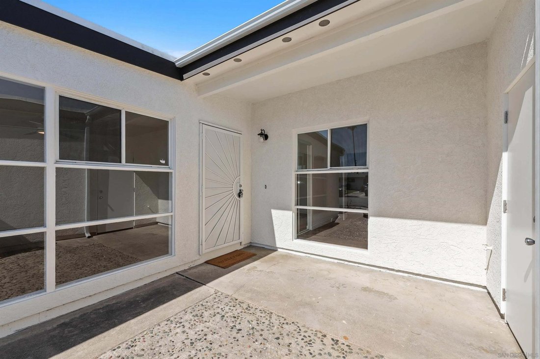 House in San Diego, California, United States 5 - 18695361