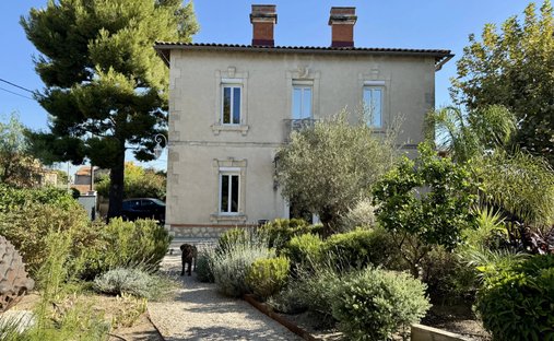 Country House in Mazargues, Marseille, Provence-Alpes-Côte d'Azur 1