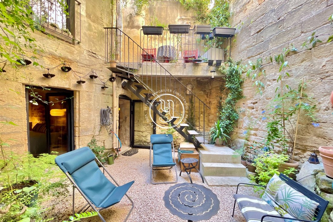 Villa in Uzès, Occitania, France 1 - 18695937