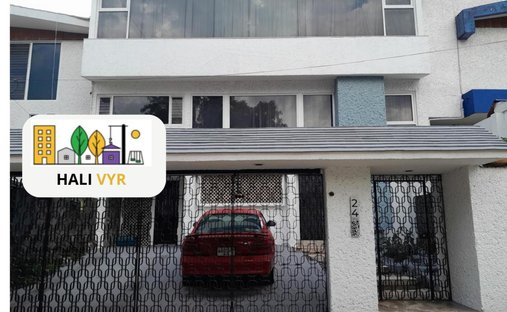 House in Naucalpan de Juárez, State of Mexico, Mexico 1
