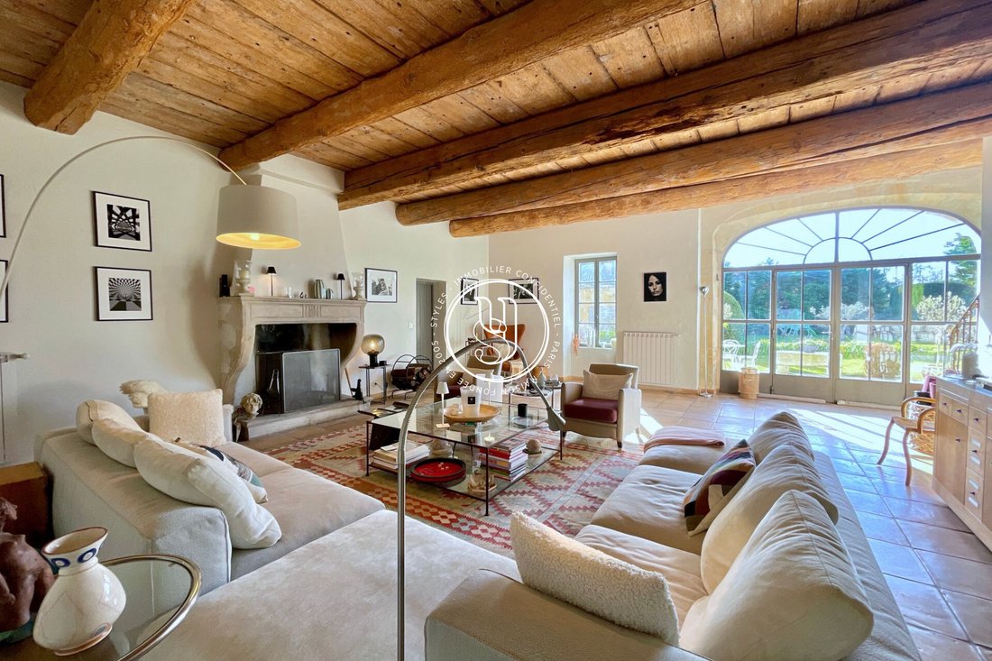 Villa in Saint-Rémy-de-Provence, Provence-Alpes-Côte d'Azur, France 2 - 18695913