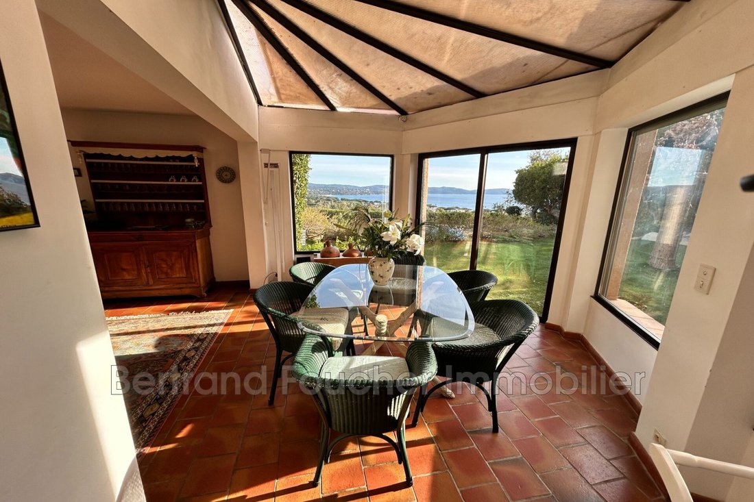 Villa in Sud, Cavalaire-sur-Mer, France 4 - 18695827