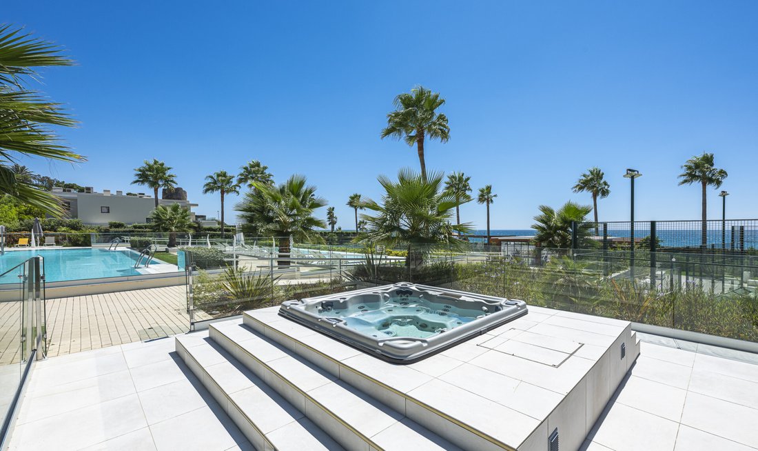 Apartment in Estepona, Andalusia, Spain 4 - 18695831