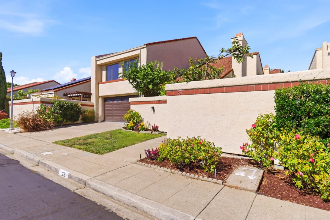House in Redwood City, California, United States 1 - 18695640