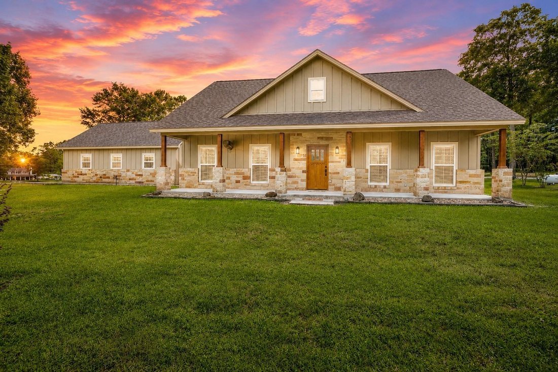 House in Montgomery, Texas, United States 1 - 18379832
