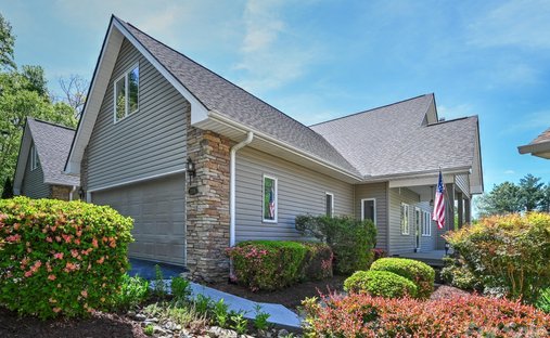 Townhouse in Laurel Park, North Carolina, United States 1