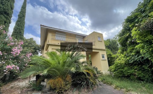 House in Ecarts, Narbonne, France 1