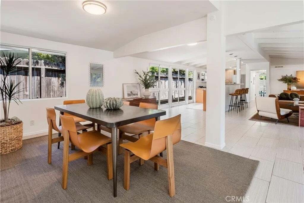 Casa en Signal Hill, California, Estados Unidos 4 - 18695390
