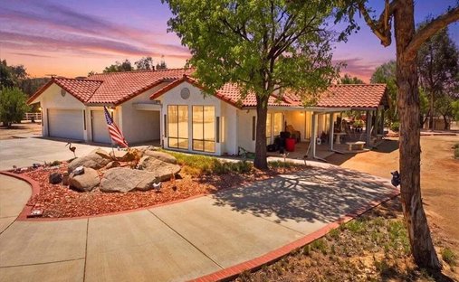 Maison à Lake Mathews, Californie, États-Unis 1