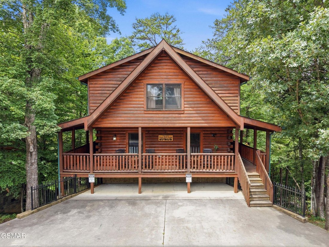 House in Pigeon Forge, Tennessee, United States 1 - 18674295