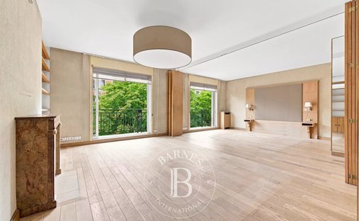 Apartment in Triangle d'Or, Paris 8e Arrondissement, Paris 1