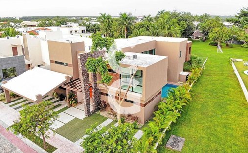 House in Cancún, Quintana Roo, Mexico 1