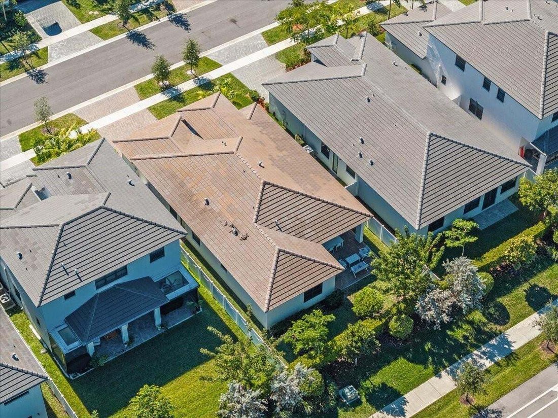 House in Miramar, Florida, United States 3 - 18695521