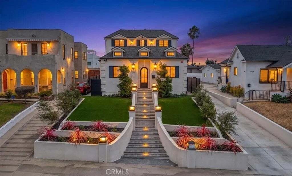 House in Los Angeles, California, United States 1 - 18695374