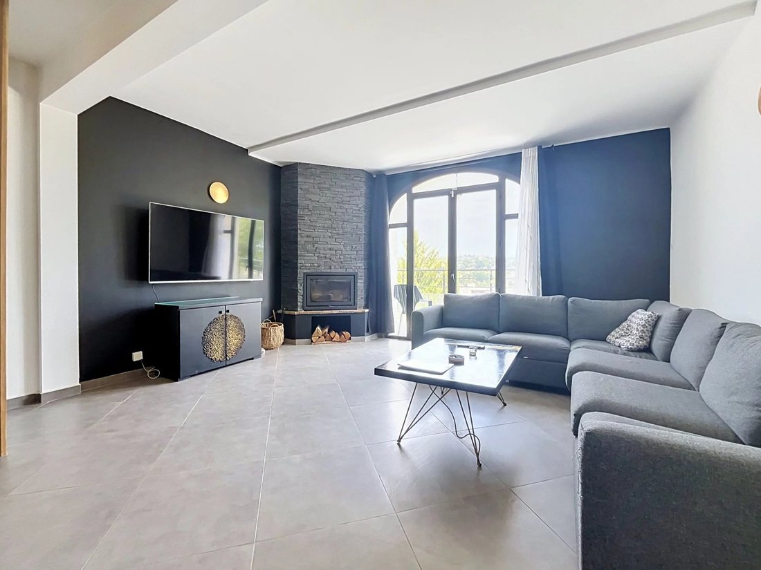 Villa in Village, Villeneuve-Loubet, France 4 - 18695855