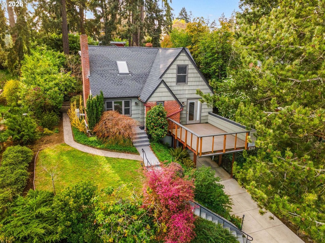 House in Eugene, Oregon, United States 1 - 18695562