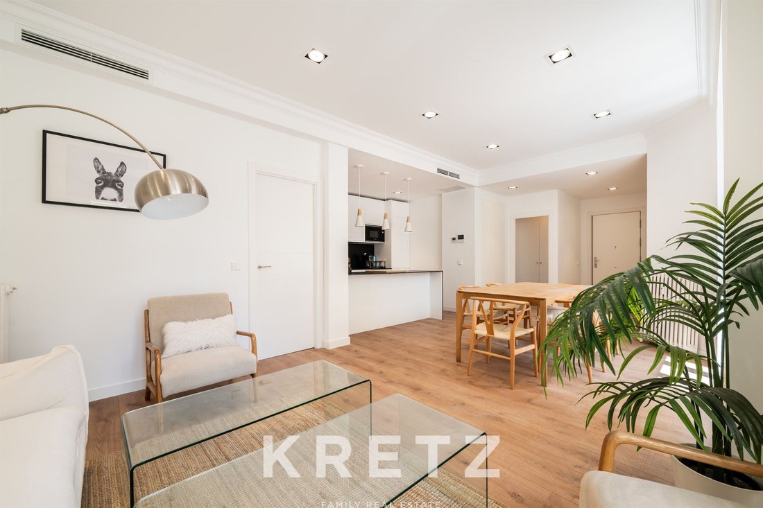 Appartamento a Retiro, Madrid, Spagna 3 - 18182625