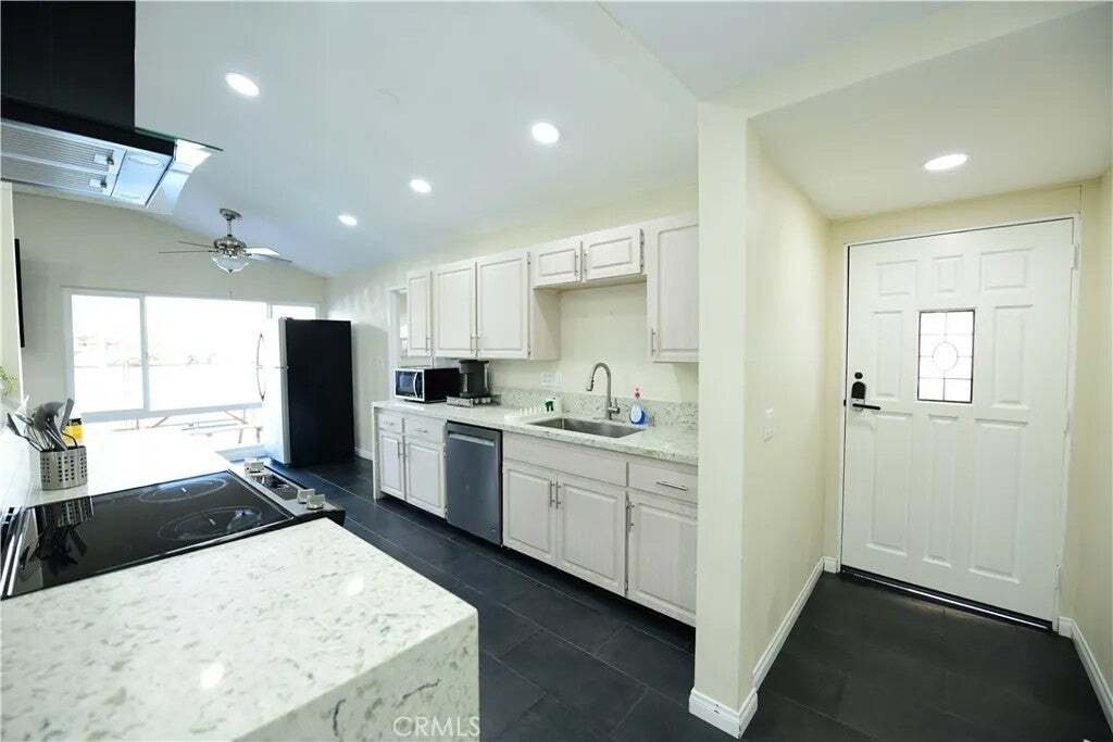 House in San Diego, California, United States 4 - 18695391