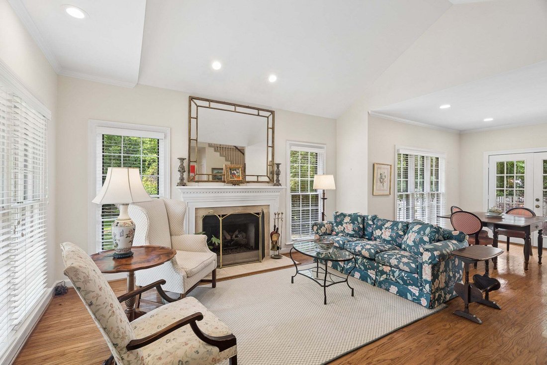 House in Forest Hills, Tennessee, United States 4 - 18695573