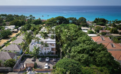 Condo in Holetown, Saint James, Barbados 1